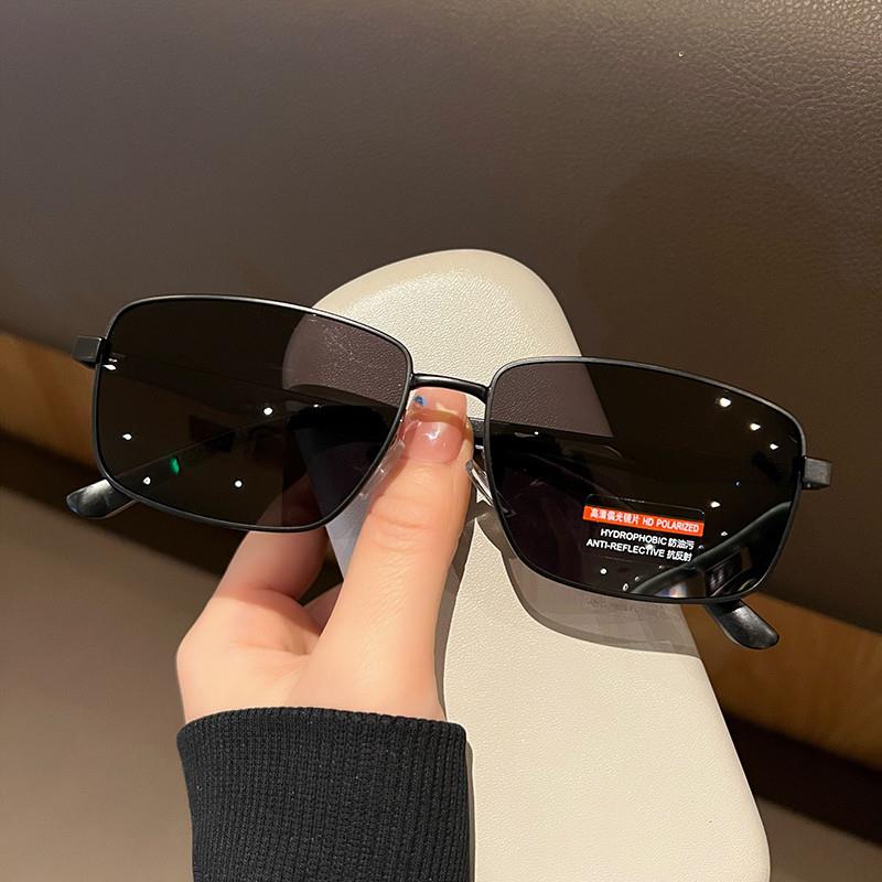 新品偏光镜太阳镜弹簧腿适合大脸墨潮酷男士司机开车驾驶眼镜防紫