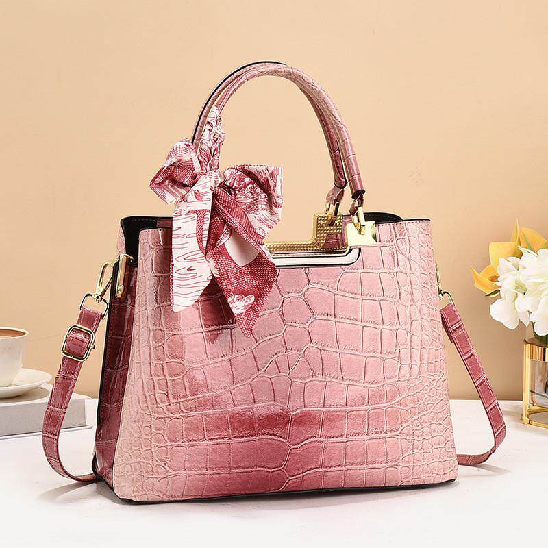 推荐斜挎包软皮女士包包2025新款高级感送妈妈生日礼物大气时尚手