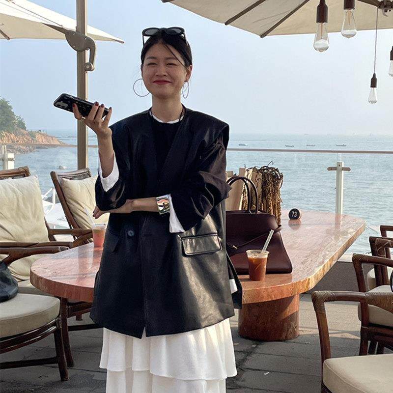 极速韩版复古黑色皮衣无袖马甲女2026年秋季新款显瘦马夹背心坎肩