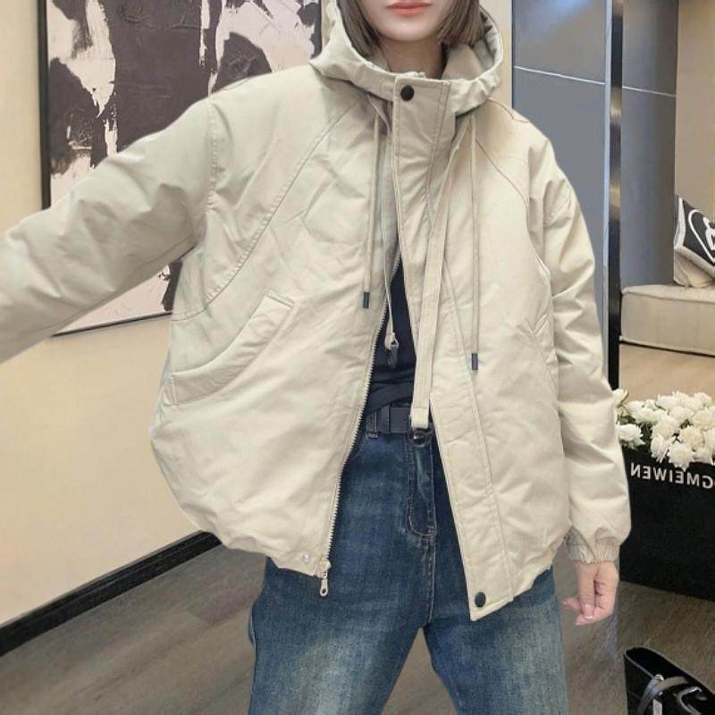 推荐欧货连帽时尚冲锋衣外套女秋季大码胖MM宽松休闲小个子棒球服