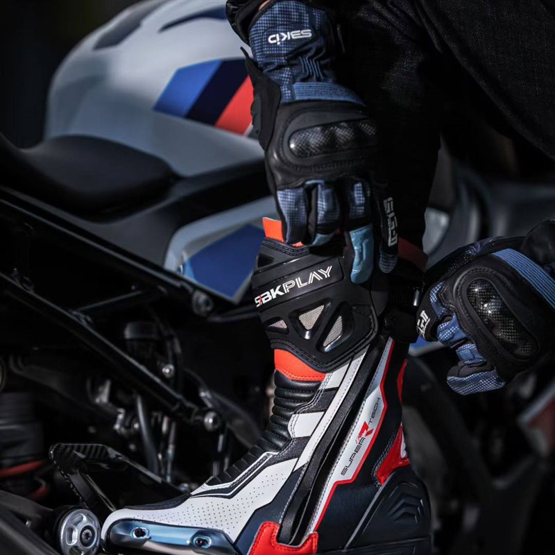 SBK R8赛道靴/公q路靴红黑配色纯皮材质防摔四季防护赛道靴子男