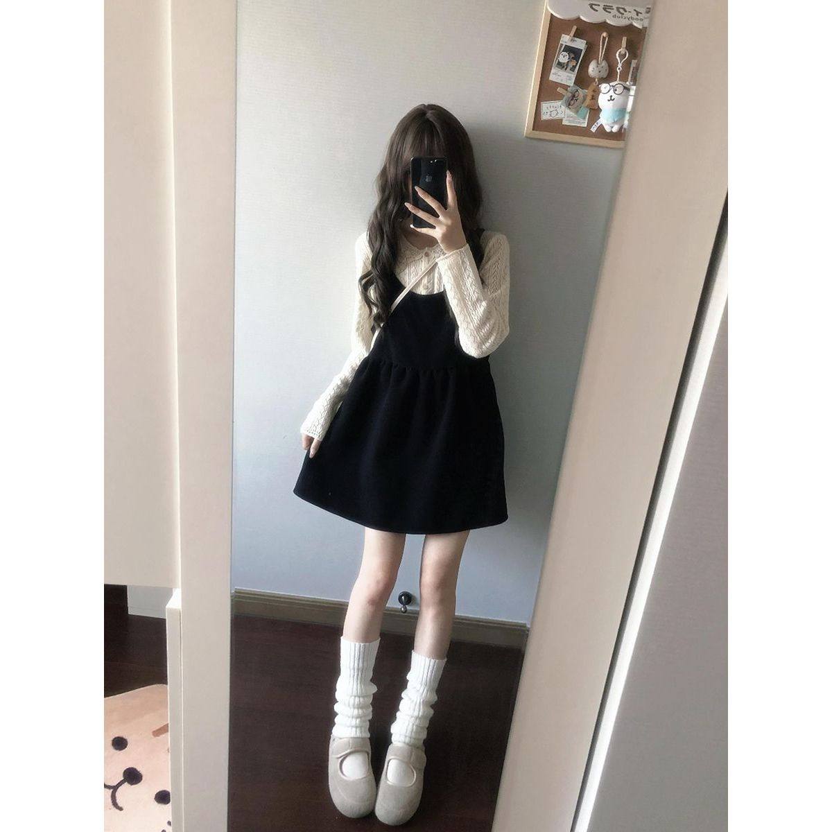 静垒之温甜美小个子白色上衣背带裙两件套新款学院风减龄百搭套装,女装/女士精品,时尚套装,淘宝优惠券,粉丝福利购,淘宝优惠卷