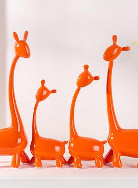 一家四口鹿摆件客厅玄关橱窗电视酒柜三口之家装饰品乔迁新婚礼物