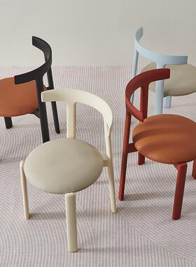 Tura餐椅意式现代极简实木真皮圆椅家用中古风酒店靠背椅子设计师