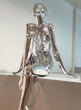 空山基机械女神摆件高级科技感客厅玄关电视酒柜办公室桌面装饰品