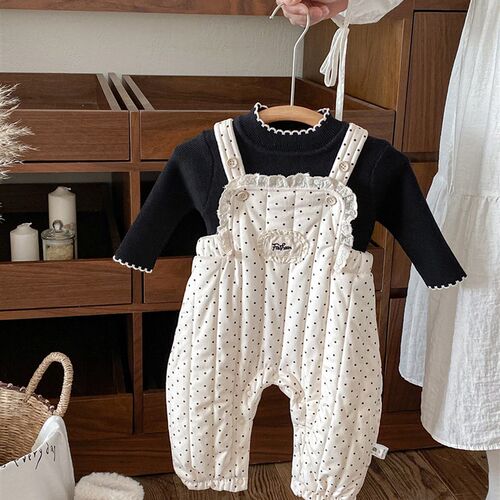 婴幼儿连体衣秋h冬装2025新款韩版波点加绒背带裤宝宝爬服两件套