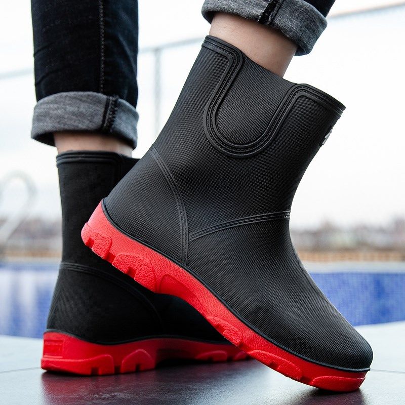 雨靴子男款e中筒水鞋防水防滑防臭成人男士雨鞋厨房鞋厚底耐磨胶