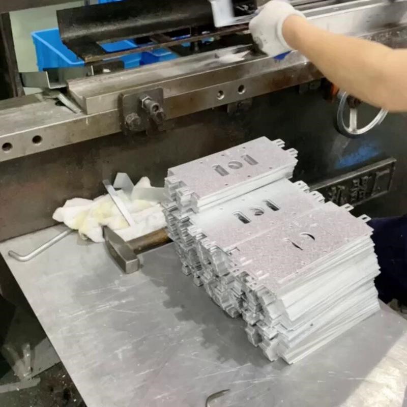 配NXM NM1-125/3300 100A断路器手动操作机构NM1LE手柄CZ2-126.2