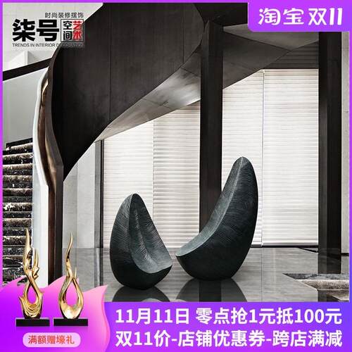 售楼部大厅落地雕塑酒店大堂楼梯口大型J摆件会所软装饰陈设艺术