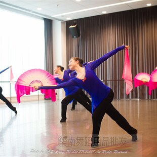 大秧歌服装古典舞练功服身韵纱衣成人民族抬龙王扇子演出舞蹈服