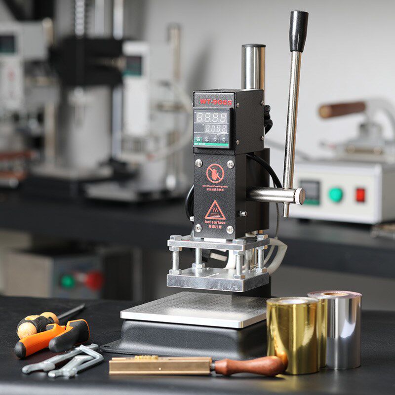 小型手动烫金机logo商标唛头烫印机皮革包包纸质塑料木头热压烫金