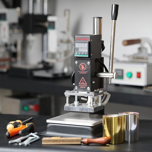 小型手动烫金机logo商标唛头烫印机皮革包包纸质塑料木头热压烫金