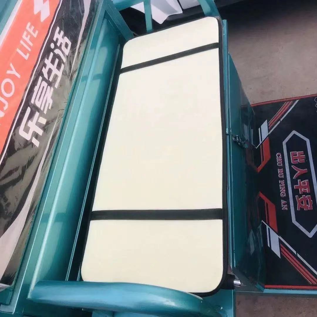 新品电动三轮车坐垫座套耐脏防水四季通用皮革海绵四轮车全封闭式