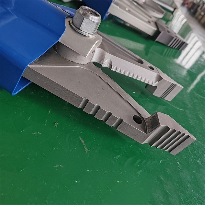 液压多功能钳工作压力:72Mpas 扩张力40.95-56.18KN 扩张距离 370