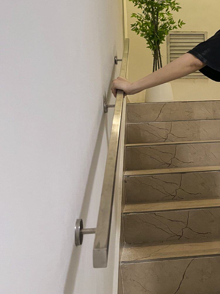 楼梯扶手不锈钢老人助力家用阁楼走廊过道防护栏杆安全打孔可自装