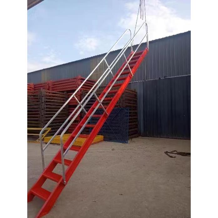 工地施工基坑爬梯双侧带扶手45度上下安全斜钢爬梯临时通道梯笼