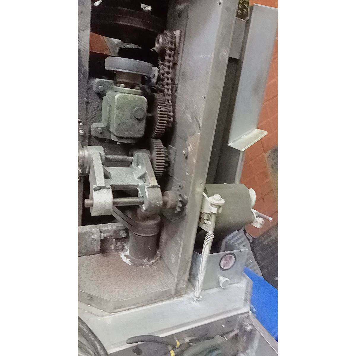 多功能切菜机配件 天烨配件 切菜机配件 炼条 齿轮 炼轮 输送带