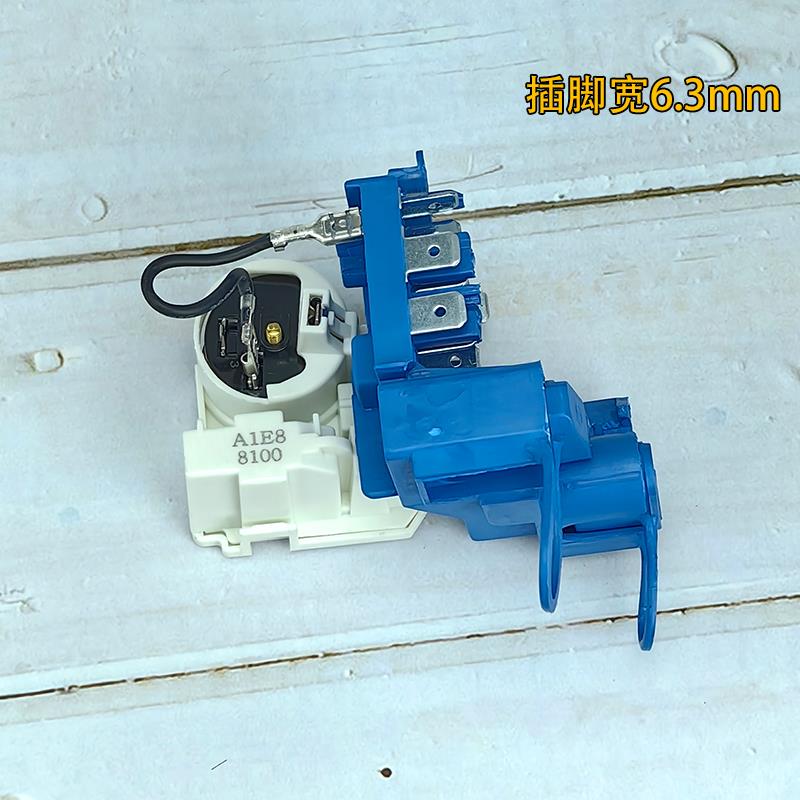 通用8100冰柜冰箱冰箱压缩机启动器过热过载保护器带支架起动器
