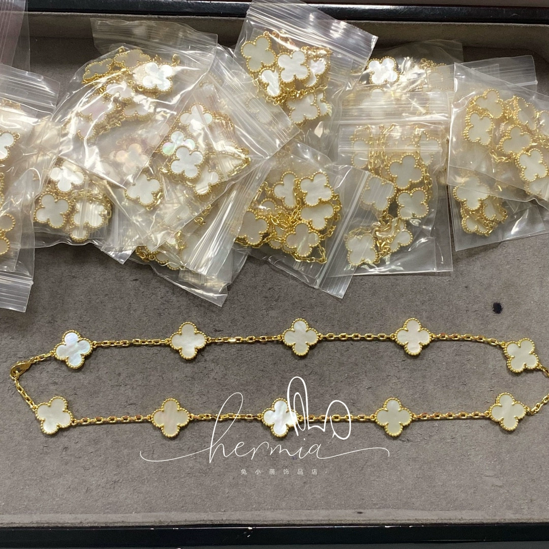 新款十花四叶草项链女镀18K黄玫瑰金满钻石红蓝色镭射轻奢高级感