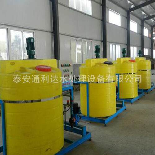 自动化加装置PE桶加装置一体自动加设备厂家