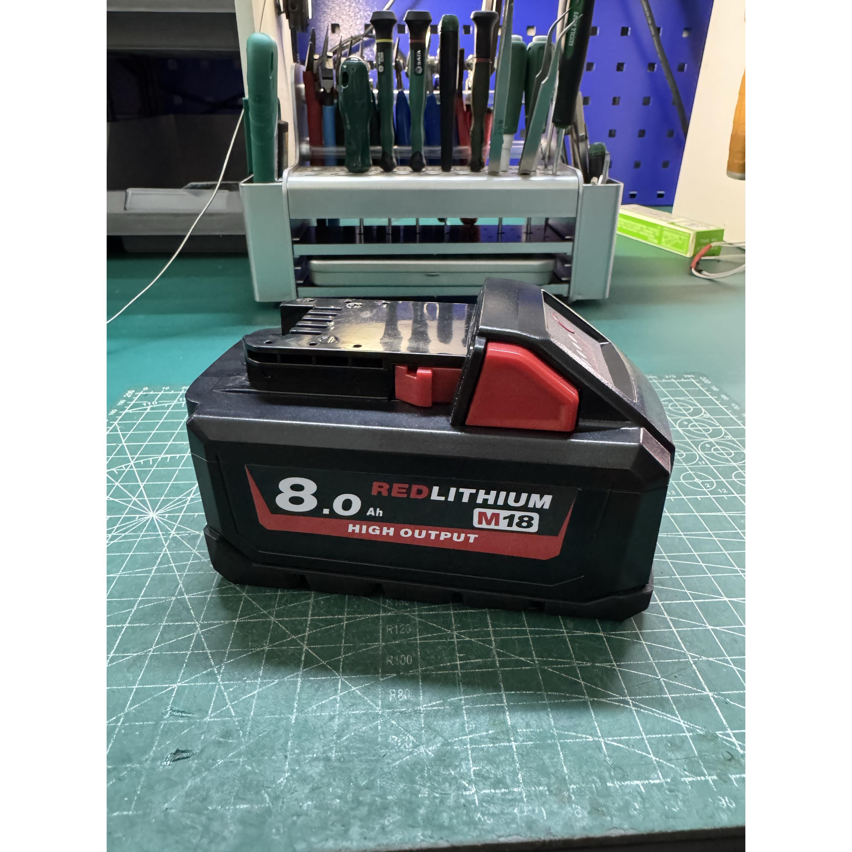 适配Milwaukee美沃奇M18电动工具电池，美沃奇进口三星40T电芯