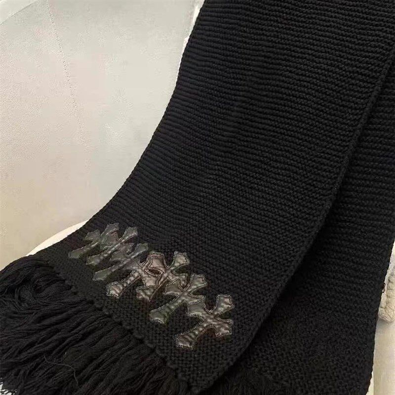 十字架拼皮超飒款长款情侣围巾女秋冬新款高级感流苏经典披肩围脖