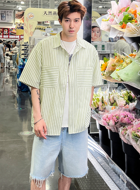 日系绿色条纹短袖衬衫男生夏季凉感2025新款宽松休闲翻领衬衣外套