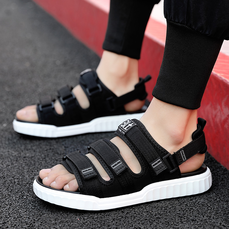 2021夏季特大码男鞋潮45男士外穿沙滩鞋46中学生凉鞋男47凉拖鞋48