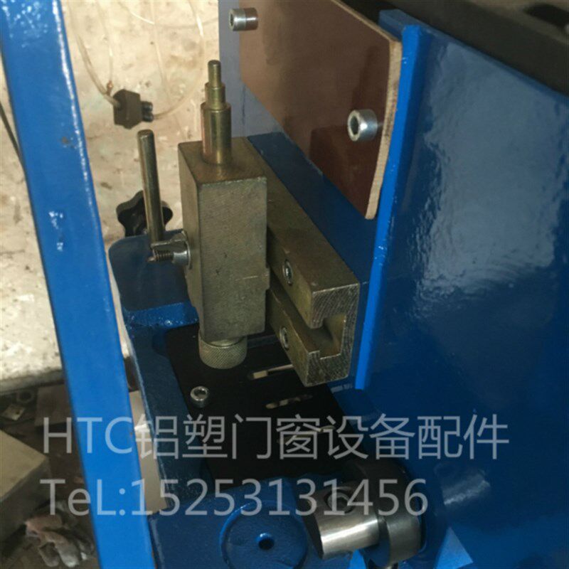 断桥铝合金塑钢型材料门窗加工设备单轴仿形铣床铣孔铣槽加工配件