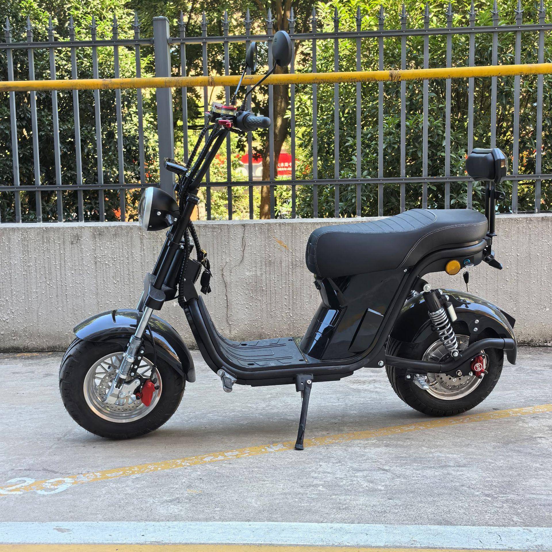 跨境EEC哈雷电动滑板车两轮成人亲子代步宽胎踏板车双轮大轮车