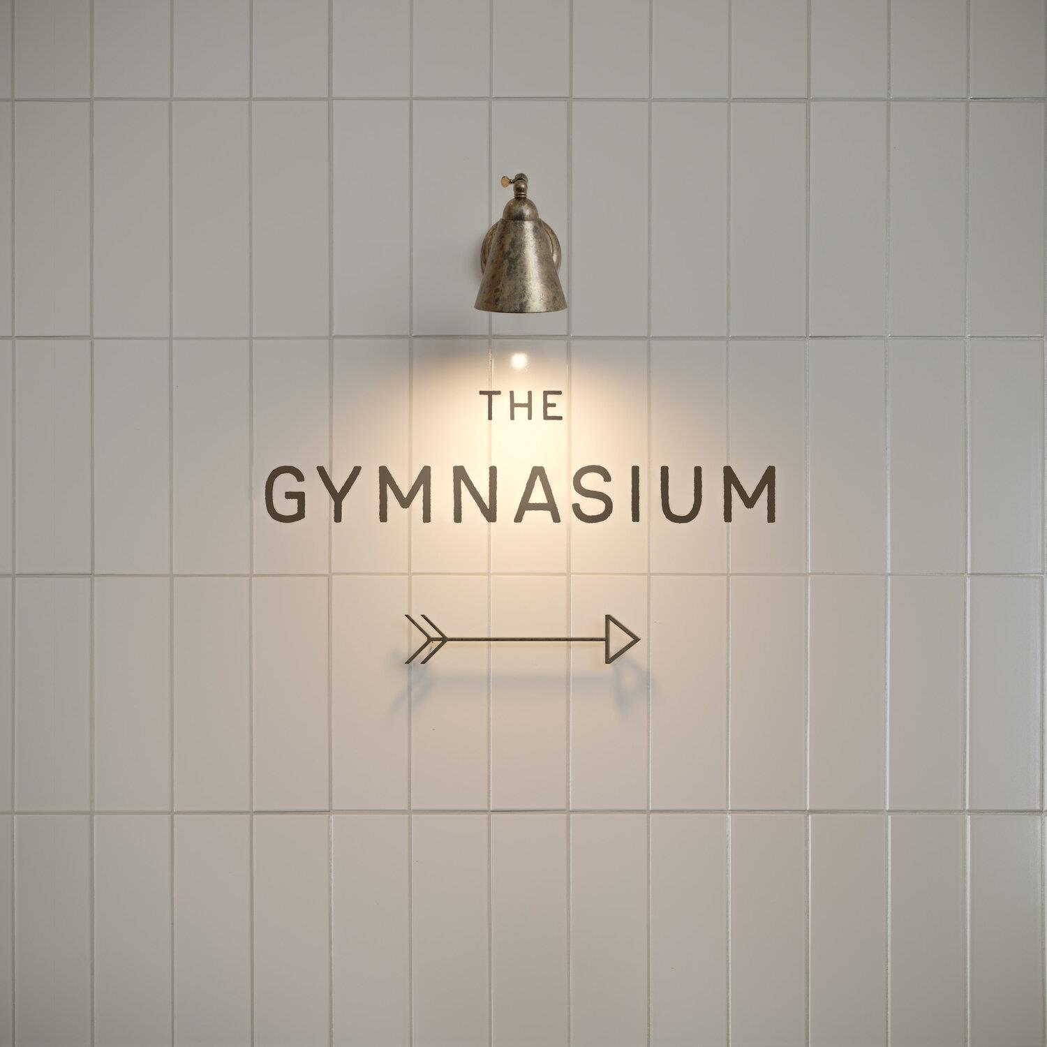 有招派铁艺字悬浮立体字背景墙logo字户外门头广告金属字招牌定制