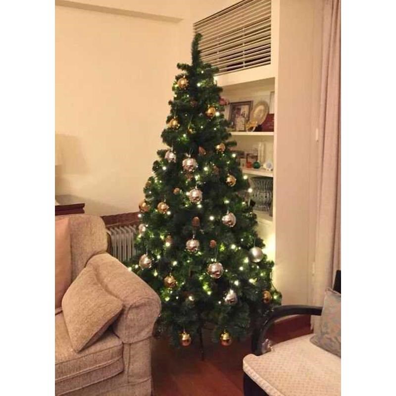 圣诞节布置摆件圣诞树装饰品15y0CM高绿色圣诞树带金色圣诞球挂饰