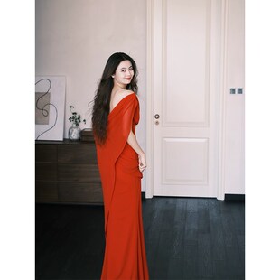 新娘敬酒服高级感小众红色订婚结婚礼服裙2025新款晨袍宴会晚礼服