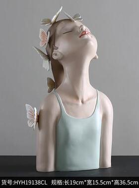 现代简约创意女孩摆件样板房家居客厅卧室桌面装饰品新婚生日礼物