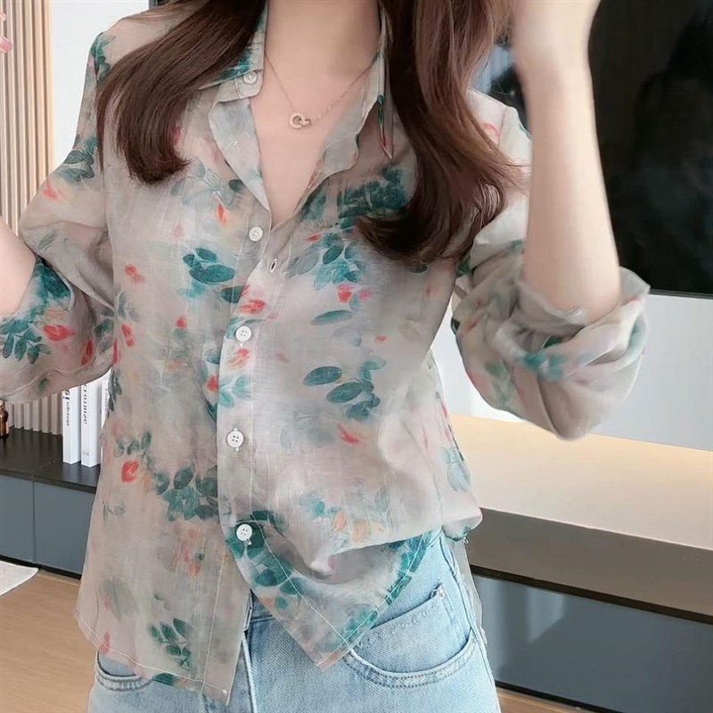 2025春夏季新款港风气质设计感碎花小衫J女人味显白显瘦长袖衬衫