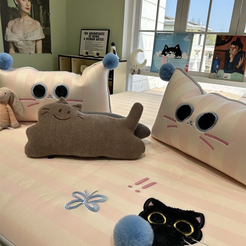 少女心粉条纹小黑猫毛球球夏季凉席三件套空调席软U席三件套可水