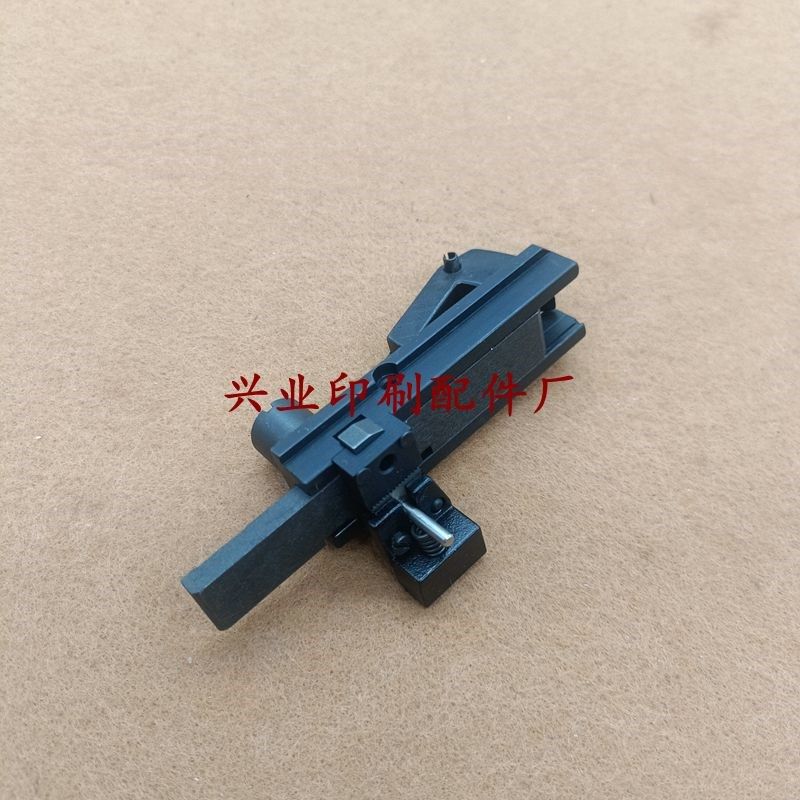 双头订书机配件Mj2000机头骑马订书机配件滑板订作钩滑板大组装