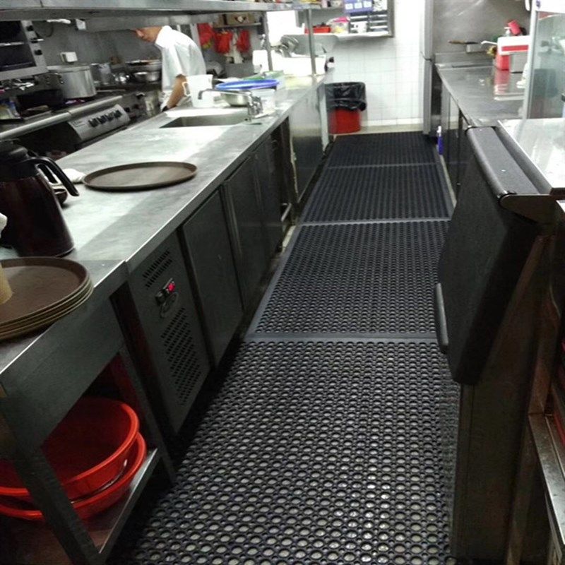 商用餐厅饭店厨房地垫防滑防w油隔水吧台防摔工厂拼接橡胶地板脚
