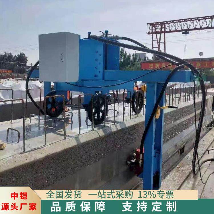全自动行走空心板凿毛机预制梁凿毛机梁场空心板梁凿毛机,五金/工具,筑路机械,淘宝优惠券,粉丝福利购,淘宝优惠卷