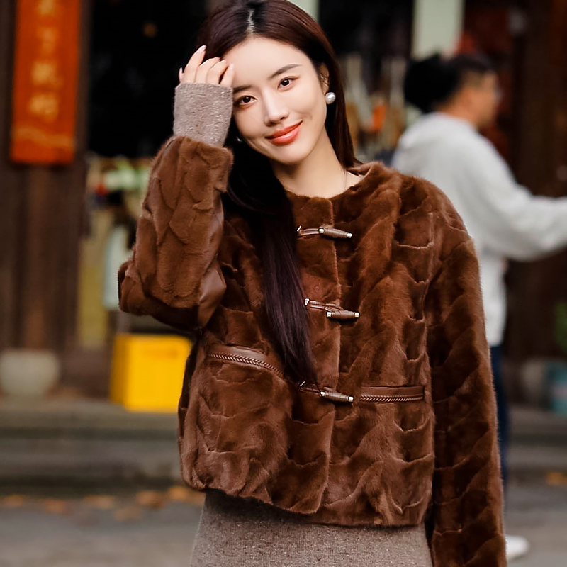 复古日记冬季新中式国风水貂宽松外套鹅绒服24HR236