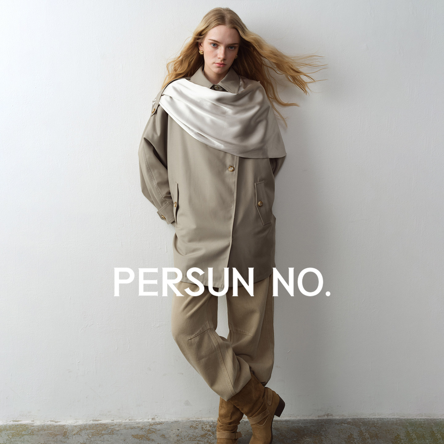 PERSUN NO.备述雾城缎影·莫兰迪色可脱卸缎光围巾两穿风衣外套