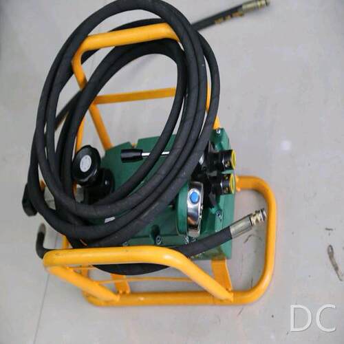 供应MS19-190/70矿用锚索张拉机具厂家现货退锚器千斤顶