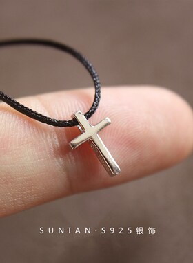 超迷你小十字架吊坠黑红绳r短款锁骨链S925纯银可爱项链女宝宝儿