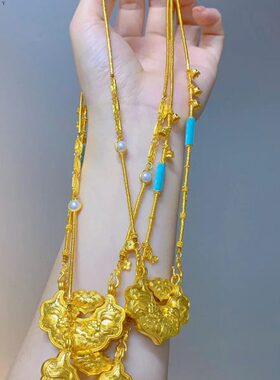 毛衣链金平安鱼包锦鲤双法沙金999项链女店錾同款金锁吊坠锁古刻