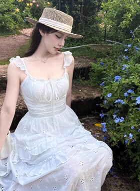 Layyyy【纯白记忆】小白花镂空全棉掐腰初恋吊带小飞袖修身连衣裙