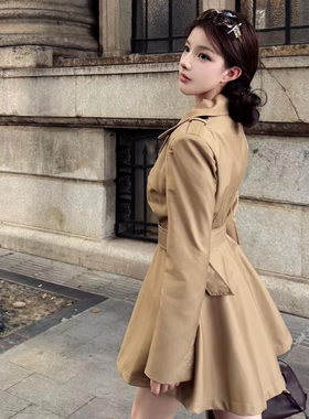 Layyyy【腰精的秋天】风衣连衣裙式短款卡其色收腰显瘦英伦风外套