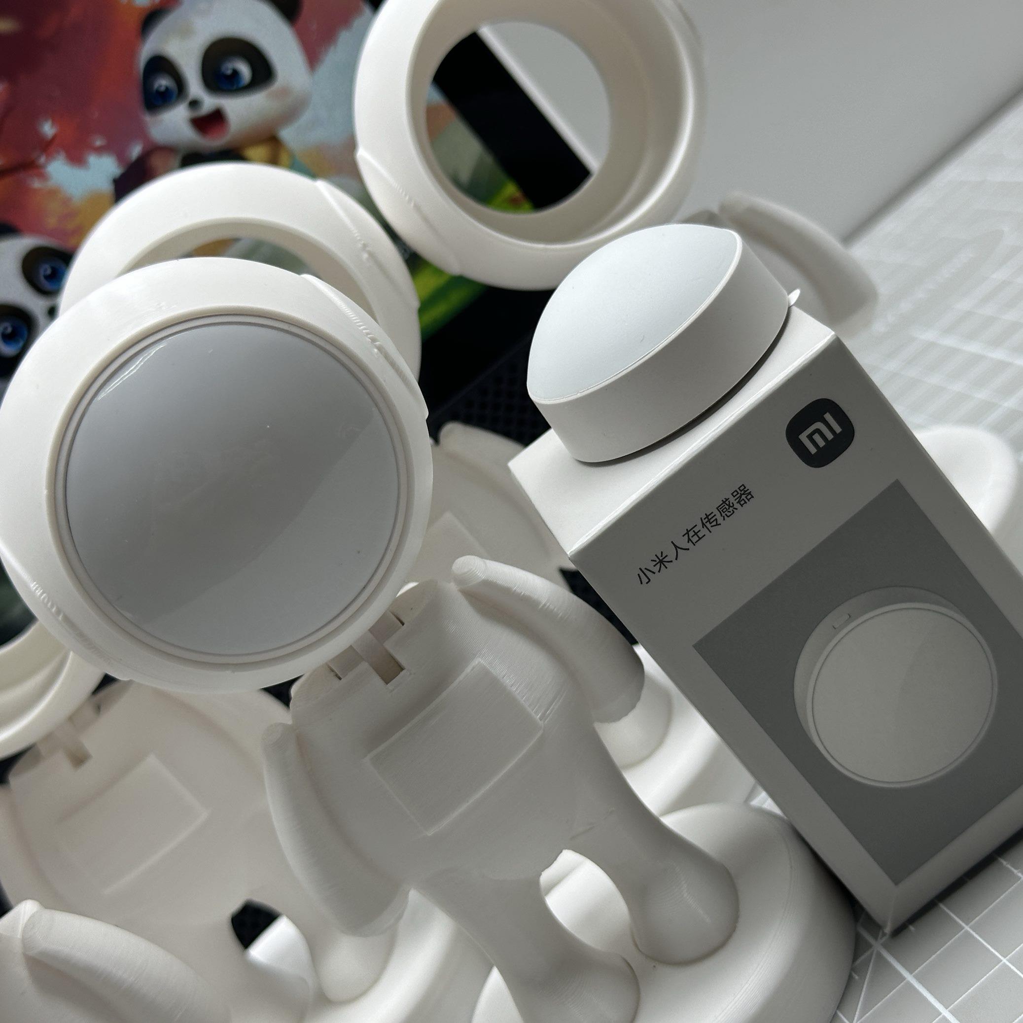 领普人体传感器太空人支架桌面摆件桌搭好物领普人在传感器