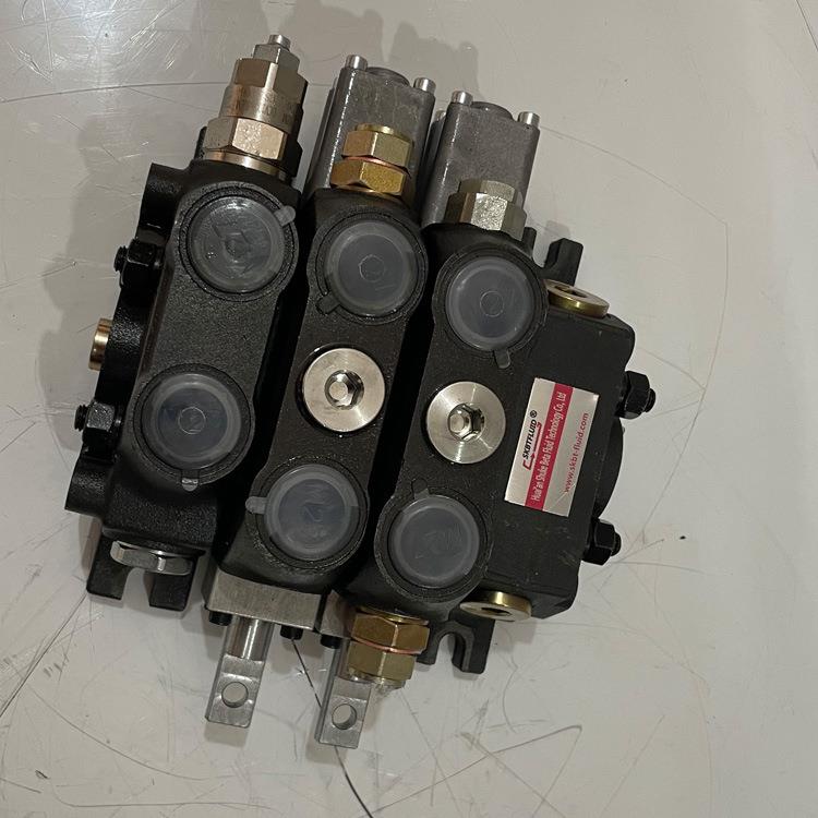 DCV100-2-E7-S1CA1VB1-U212液压多路换向阀