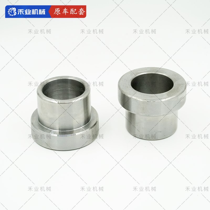 挖掘机破碎锤轴套钢套炮头单边套53 68 75 140适用于微挖配件