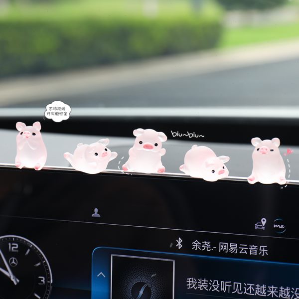 汽车摆件2023创意网红女车载中控台迷你小摆件车内用装饰品大全#